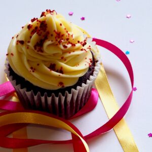 lemon Red Velvet Cupcake Box